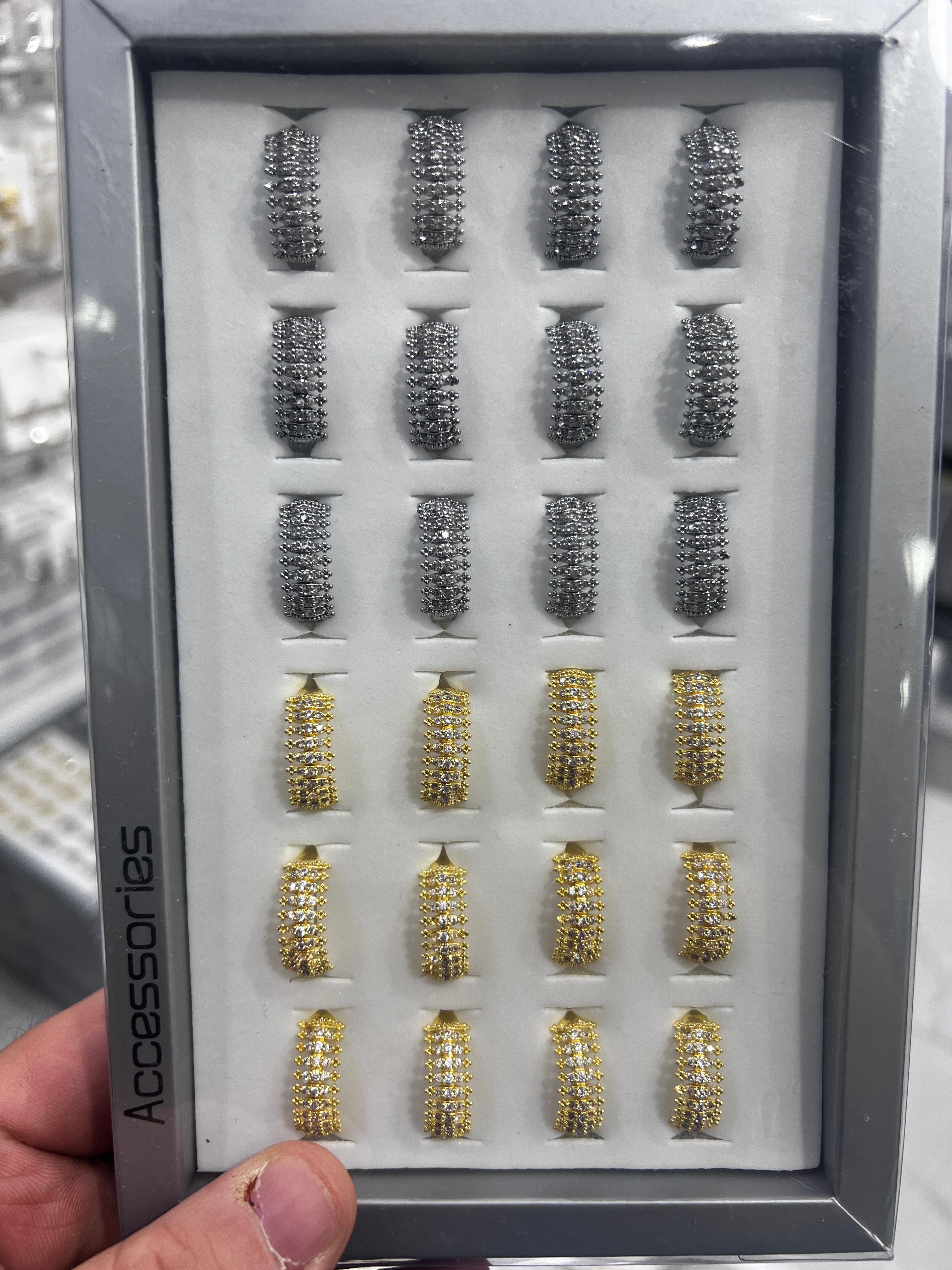 Zirkon Pirinç Yüzük Ayarlı