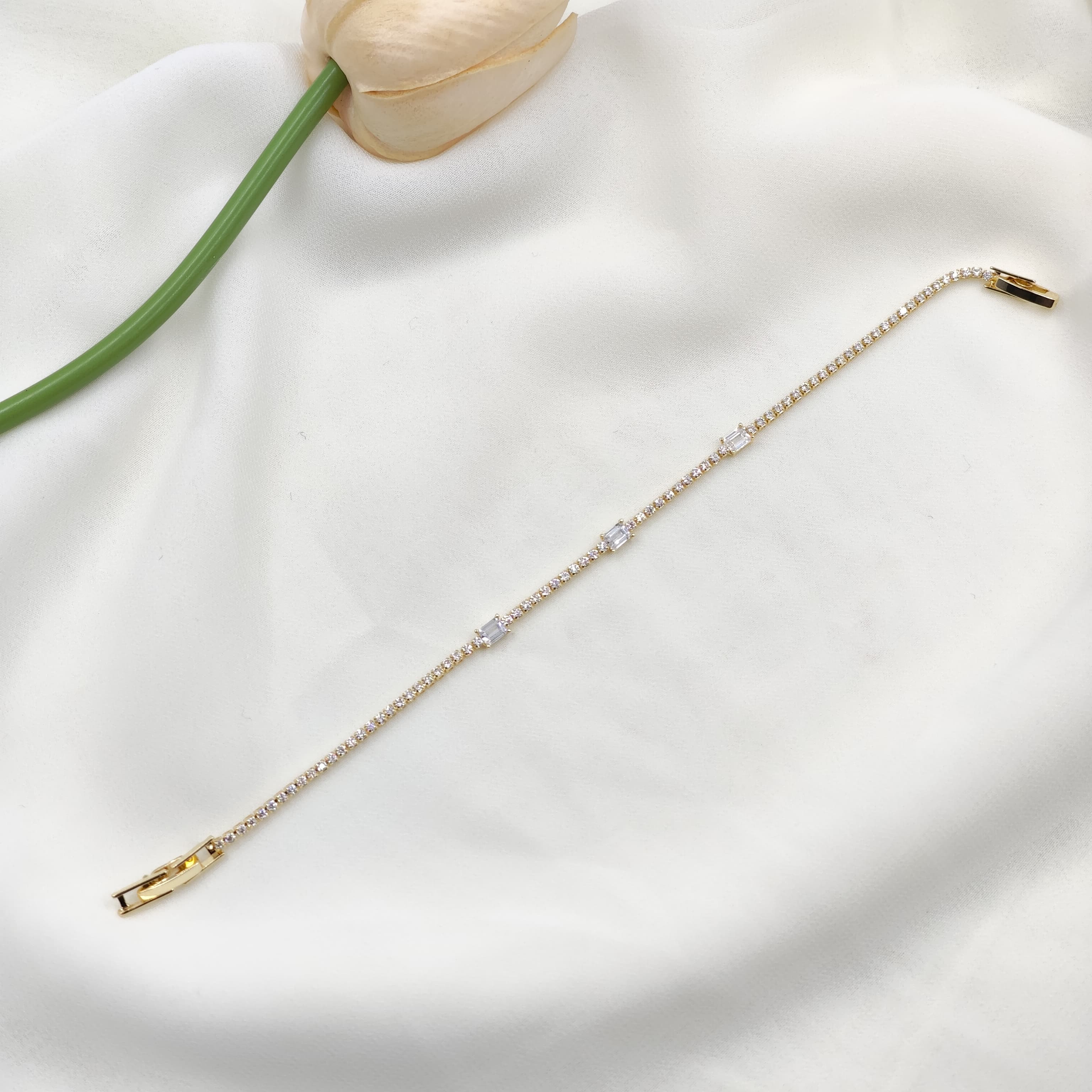 İthal Suyolu Bileklik 46