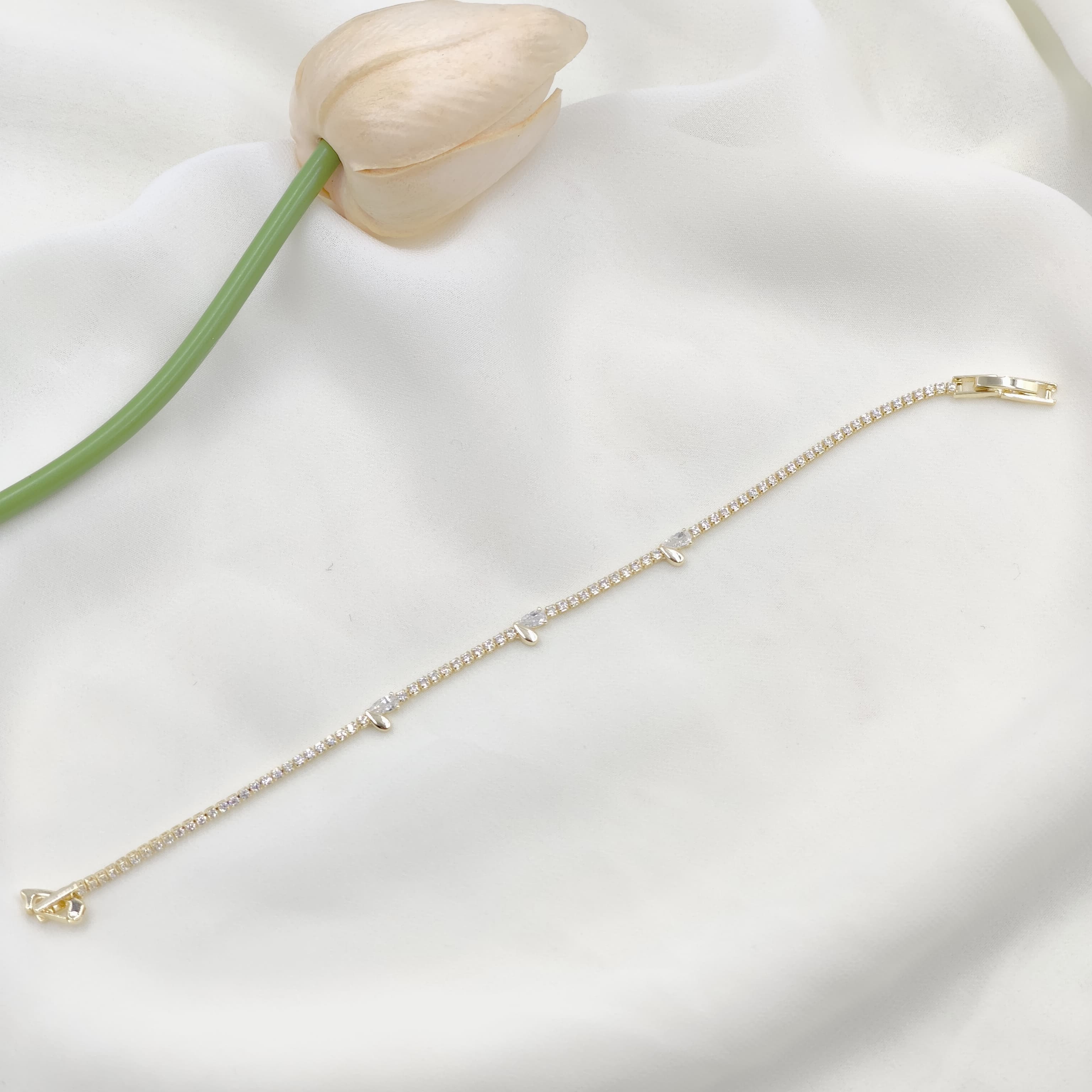 İthal Suyolu Bileklik 54