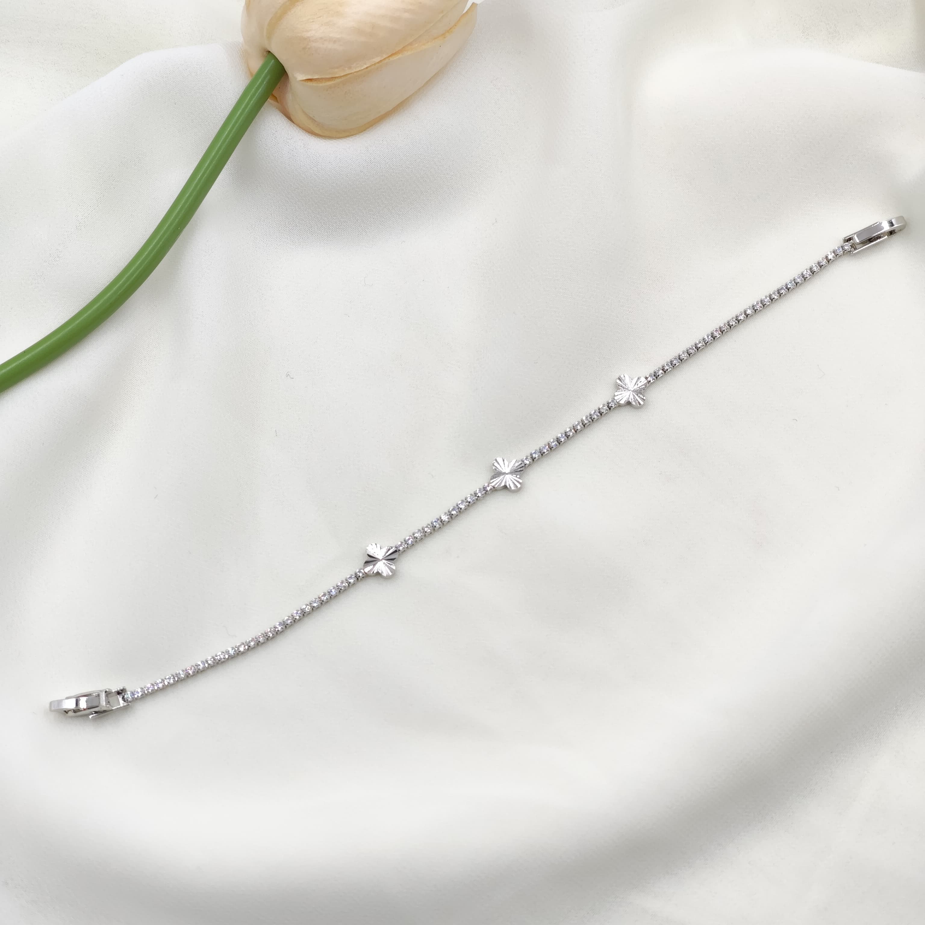 İthal Suyolu Bileklik 66