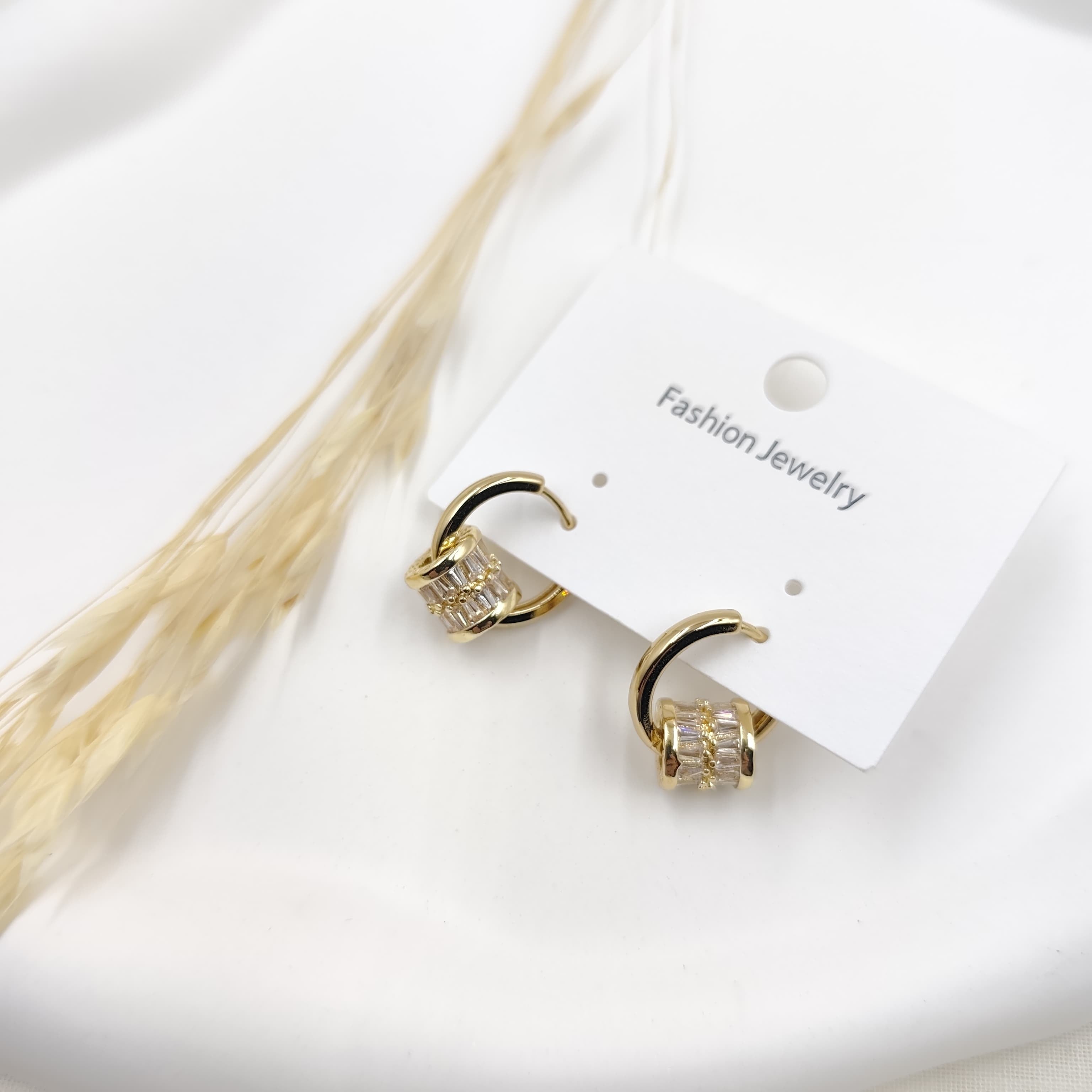 Zirkon Küpe Gold 12