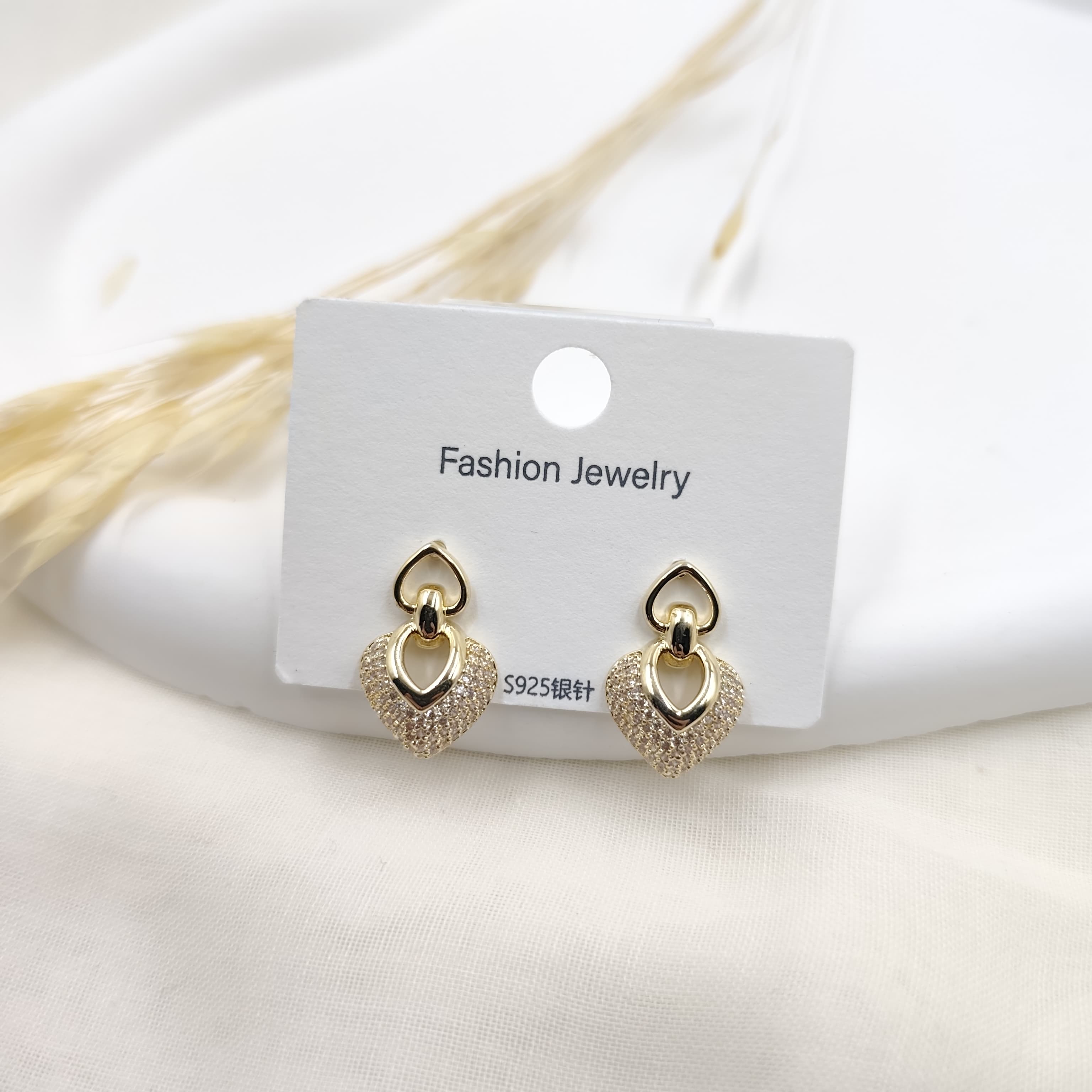 Zirkon Küpe Gold 31