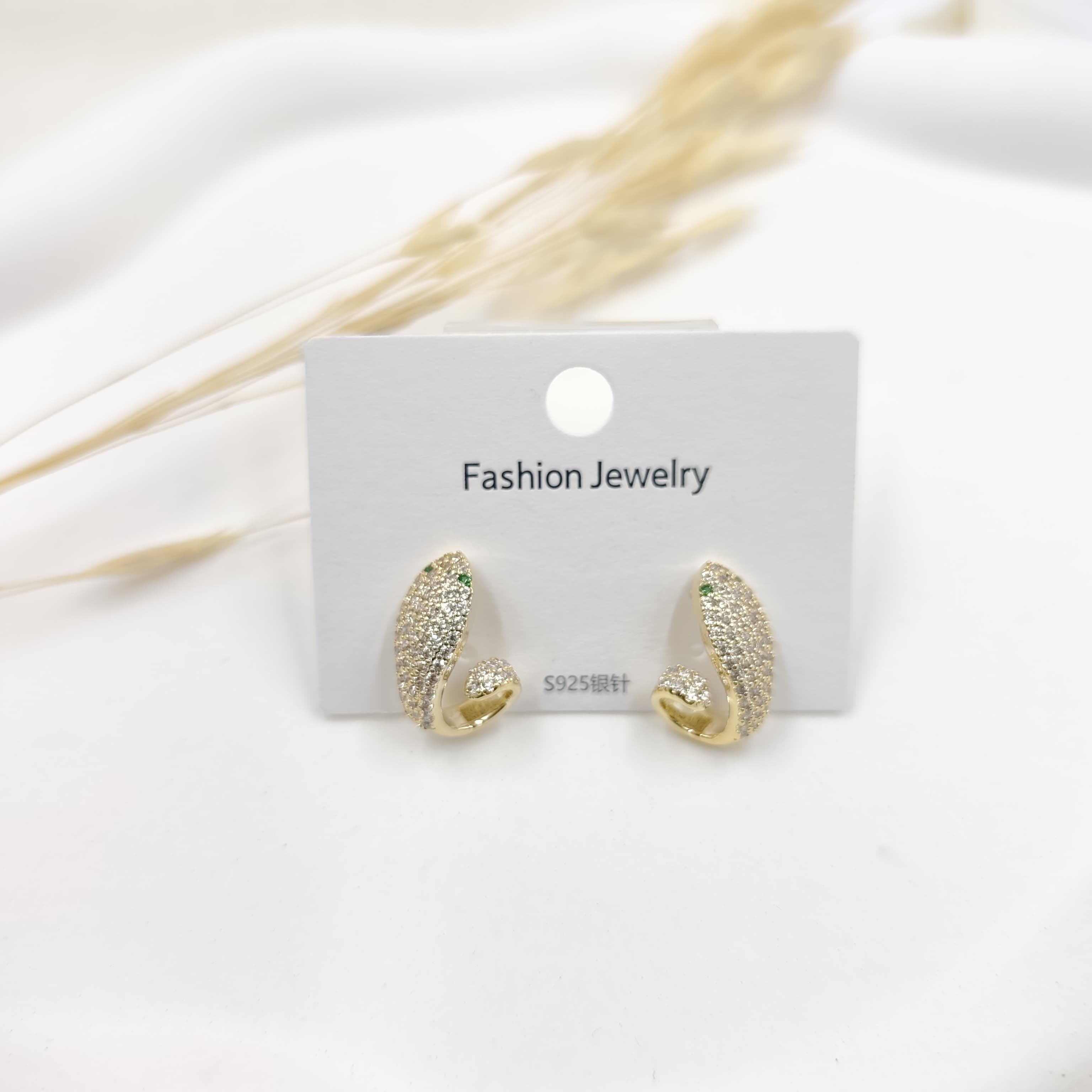 Zirkon Küpe Gold 42