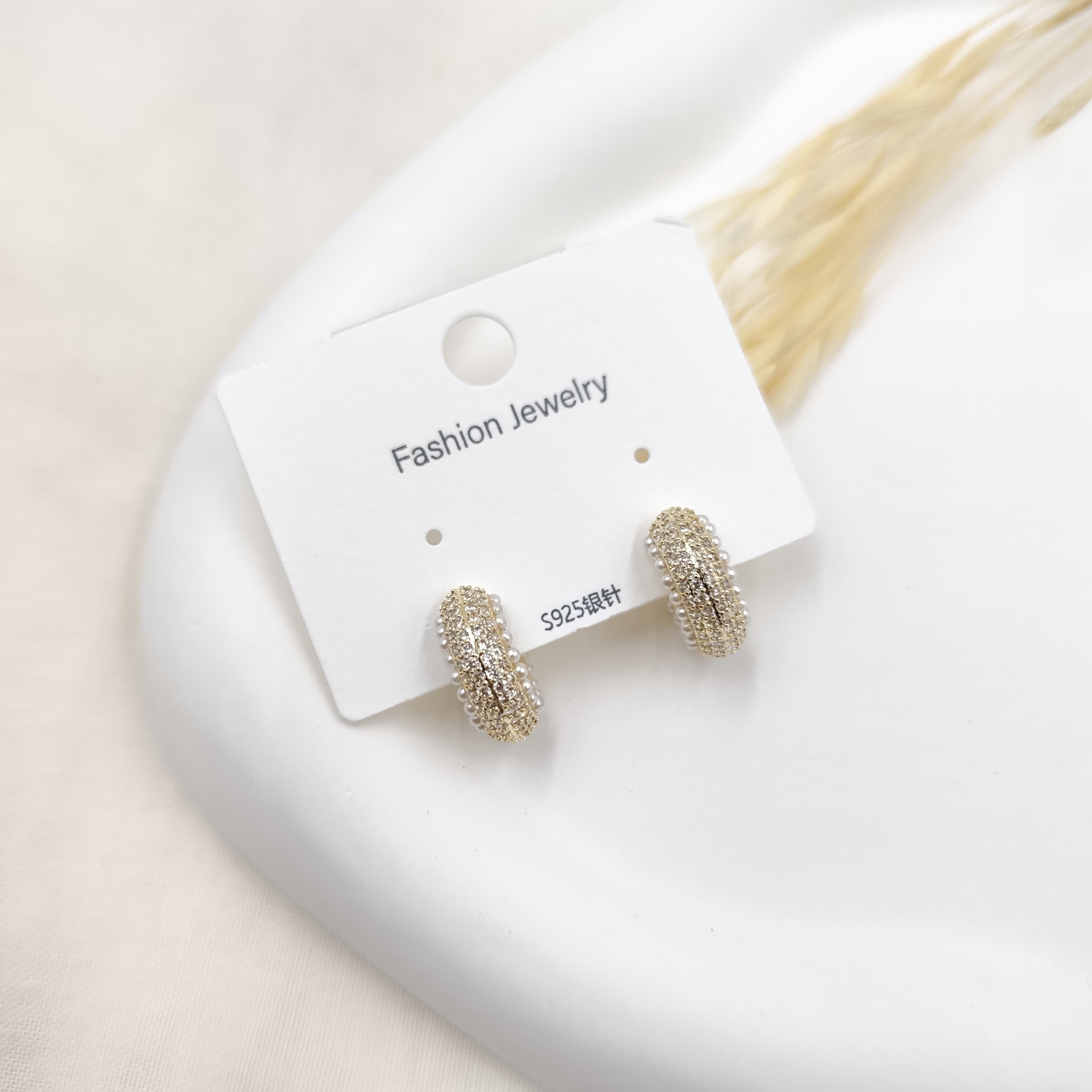 Zirkon Küpe Gold 43